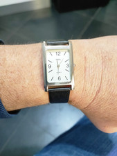 Orologio forma rettangolare usato  Anzio