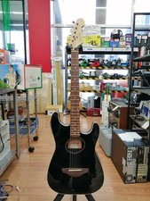 Chitarra elettrica acustica usato  Spedire a Italy