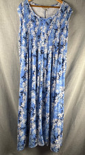 Vestido feminino linha A plus size 1X (22/24) azul floral pregas botões comprar usado  Enviando para Brazil