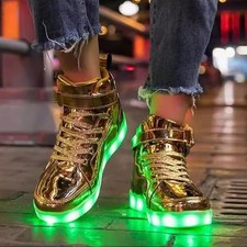 Tênis LED de couro ecológico de alta qualidade - Anluke - Dourado masculino 7.5 ou feminino 9 NOVO comprar usado Tênis LED de couro ecológico de alta qualidade - Anluke - Dourado masculino 7.5 ou feminino 9 NOVO comprar usado  Enviando para Brazil