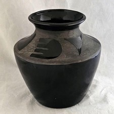 VASO DE CERÂMICA PRETA SAN JUAN MARIA ADELICIA 8" ARTE INDÍGENA AMERICANA ASSINADO 1986 comprar usado  Enviando para Brazil