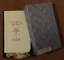 Vintage holman bible for sale  Whitehall