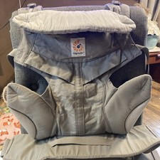 Porta-bebês Ergo Baby Omni 360 todas as posições recém-nascido a criança 7-45 libras cinza comprar usado  Enviando para Brazil