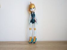 Monster high lagoona d'occasion  Talmont-Saint-Hilaire