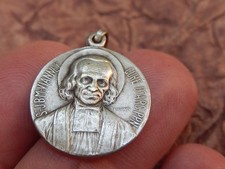 Medaille cure ars d'occasion  Aubenas