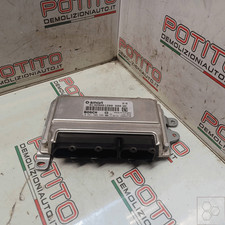 A1329001600 centralina iniezio usato  Italia