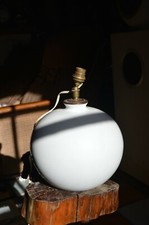 Lampe boule porcelaine d'occasion  Le Mans