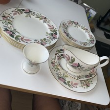wedgwood dinner plates for sale  BOLTON