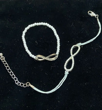 Coppia braccialetti bambina usato  Cornate d'Adda