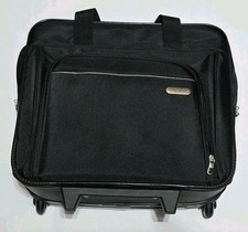 Bolsa para laptop Targus 15,6” viagem noturna excelente estado comprar usado  Enviando para Brazil