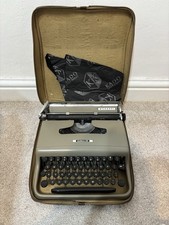 Olivetti lettera portable for sale  ABERTILLERY