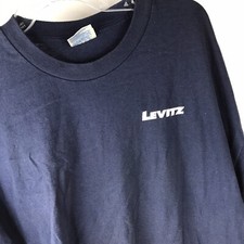 Camiseta grunge vintage Levitz Furniture anos 90 GG comprar usado Camiseta grunge vintage Levitz Furniture anos 90 GG comprar usado  Enviando para Brazil