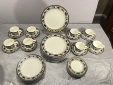 stoneware 37 piece for sale stoneware 37 piece for sale High Ridge