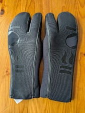 Fourth element gloves for sale  HUNTINGDON