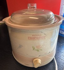 Rival 2.5 crock for sale  Fostoria