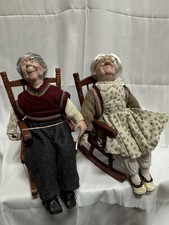 Juego de muñecas abuela y abuelo de porcelana 16" mecedoras a juego humor vintage segunda mano  Embacar hacia Mexico