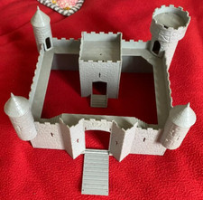 Airfix château fort d'occasion  Pléneuf-Val-André