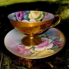 Linda xícara de chá e pires de rosas ocupadas do Japão rosas e ouro UAU!! KYOKUTO, usado comprar usado  Enviando para Brazil