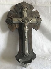 Ancien benitier crucifix d'occasion  Saint-Sorlin-en-Valloire
