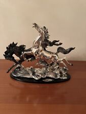 Scultura cavalli rampanti usato  Modugno