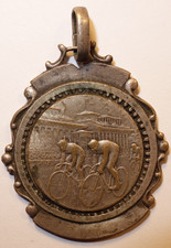 Médaille vélo cyclisme d'occasion  Maisons-Laffitte