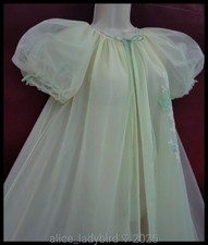 Vintage fluffy nylon d'occasion  Expédié en Belgium