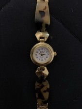 Relógio de quartzo tom dourado pulseira concha de tartaruga, usado comprar usado  Enviando para Brazil