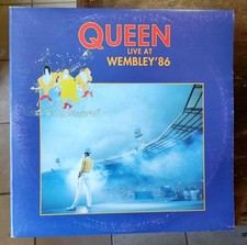 Queen live wembley usato  Volpeglino