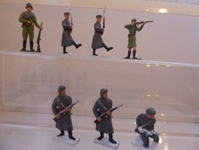 Soldats russes starlux d'occasion Soldats russes starlux d'occasion  Montmédy