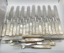 Cased cutlery set for sale  MILTON KEYNES