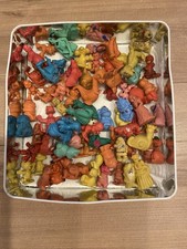 Lot 70 figurines d'occasion  Marzy