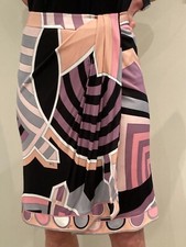 Jupe viscose emilio d'occasion  Paris VIII