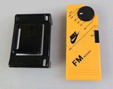Antigo Nike Modelo LS-8 FM Rádio Esportivo Portátil Bolso Amarelo LS8 Hong Kong FUNCIONA! comprar usado  Enviando para Brazil