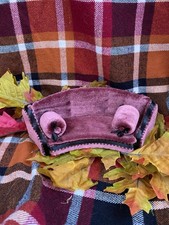 Sofá sofá curvo de vino gótico muebles para casa de muñecas princesa pequeña ideal UPCYCLE segunda mano  Embacar hacia Mexico