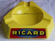 Lot cendriers ricard d'occasion  Cozes