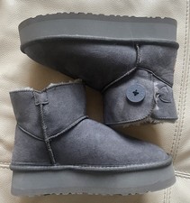 Ugg australia women for sale  UMBERLEIGH