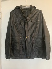 Buffalo women zip for sale  Fairfax