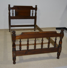 Ethan allen antiqued for sale  Saint Charles