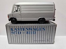 Usado, Conrad 1620 Mercedes 507D - 811D Kastenwagen 1:43 die cast MIB missing left mirr comprar usado  Enviando para Brazil