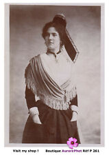 Jeune femme arlésienne d'occasion  Chaumont