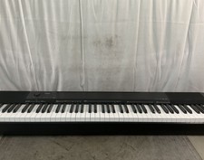 Casio cdp 135 d'occasion  Expédié en Belgium