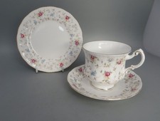 Pretty paragon china for sale Pretty paragon china for sale  BRIDGWATER