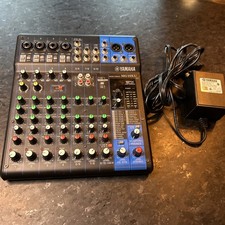Mixer stereo yamaha usato  Spedire a Italy