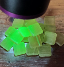 Usado, 10 peças cabochões raros vintage boêmio quadrado fundo plano urânio acabamento fosco vidro comprar usado  Enviando para Brazil