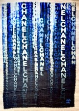 Grand foulard chanel d'occasion  Clermont-Ferrand-