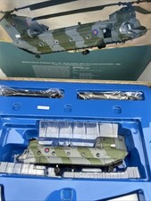 Corgi boeing vertol d'occasion  Expédié en Belgium