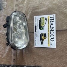 Faro proiettore anteriore usato  Militello in Val di Catania