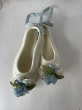 Usado, Chinelos de balé de cerâmica vintage com flores rosa penduradas na parede comprar usado  Enviando para Brazil
