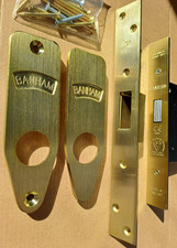 Cerradura de mortaja de alta seguridad para puerta de entrada delantera Banham M2002/3 latón SIN CILINDRO. segunda mano  Embacar hacia Mexico