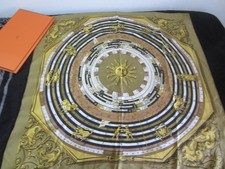 Carré foulard hermes d'occasion  Èze
